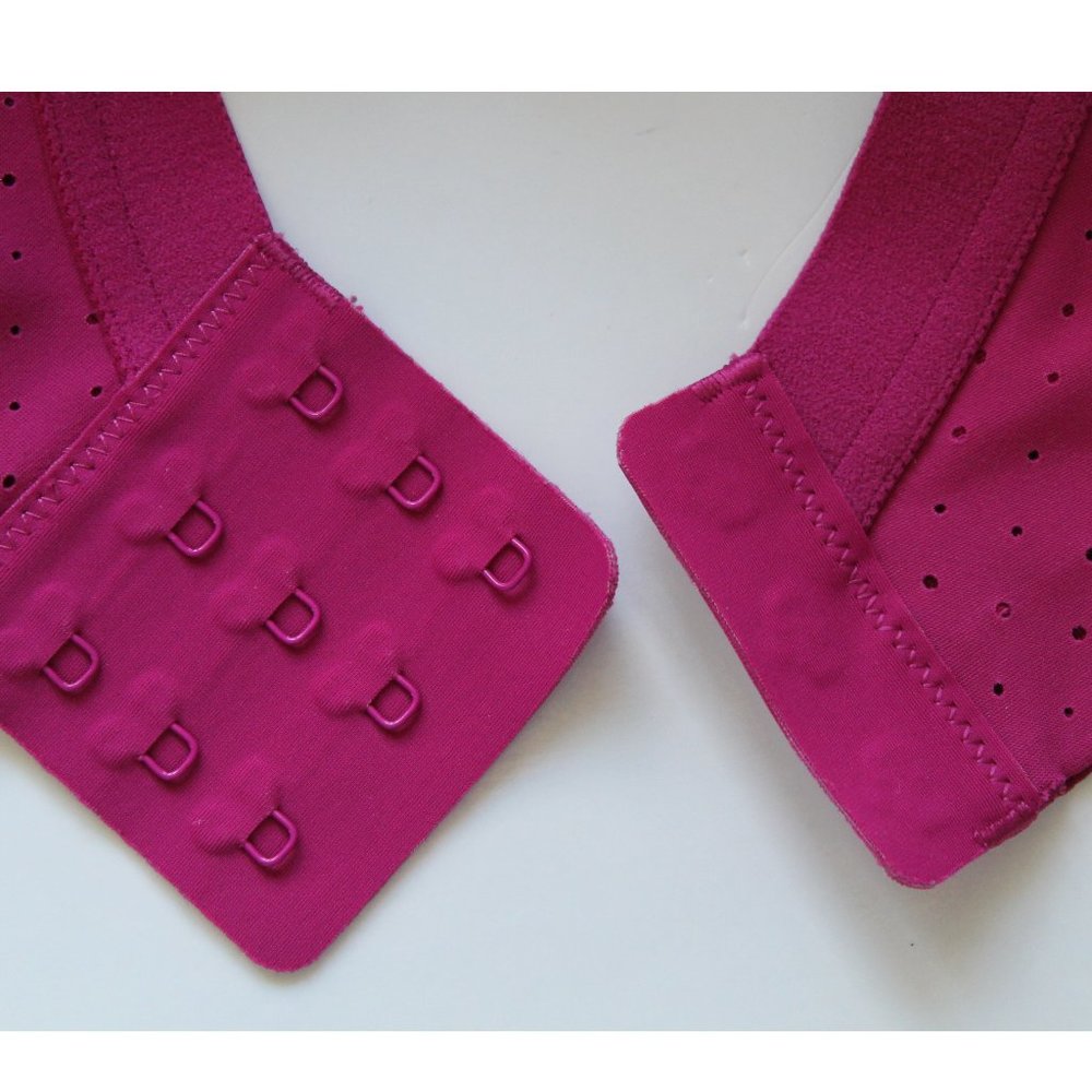 Lululemon Run Times Bra / Size 36D / Ripened Raspberry High Support Sports - Picture 7 of 8